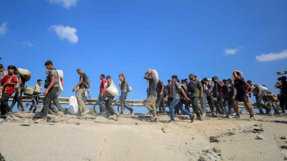 Four bcg staff quit gaza aid project over early concerns