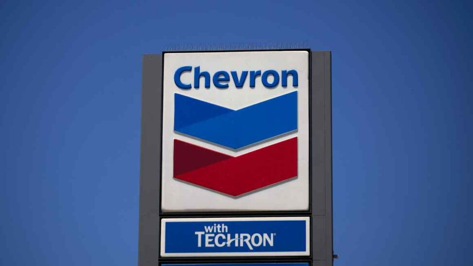 Exxon and chevron profits fall to 4 year low