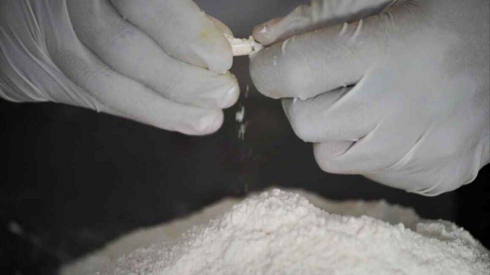 Us warns china linked groups may be laundering billions for mexican cartels