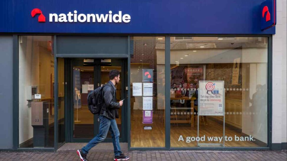 Uk house prices returned to growth in july, says nationwide