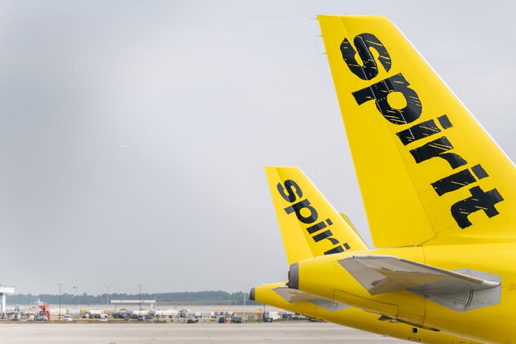 Spirit airlines explores strategic options after restructuring falls short, wsj reports