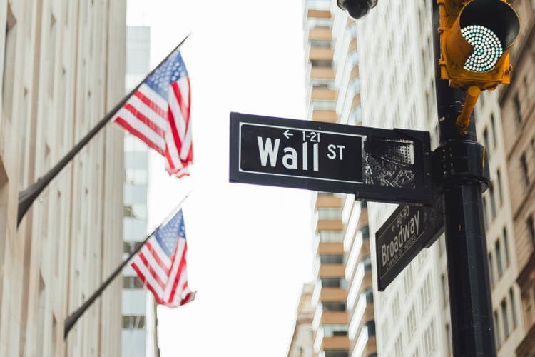 Stocks cut gains, trade mixed as investors weigh trump tariffs, russia ukraine progress
