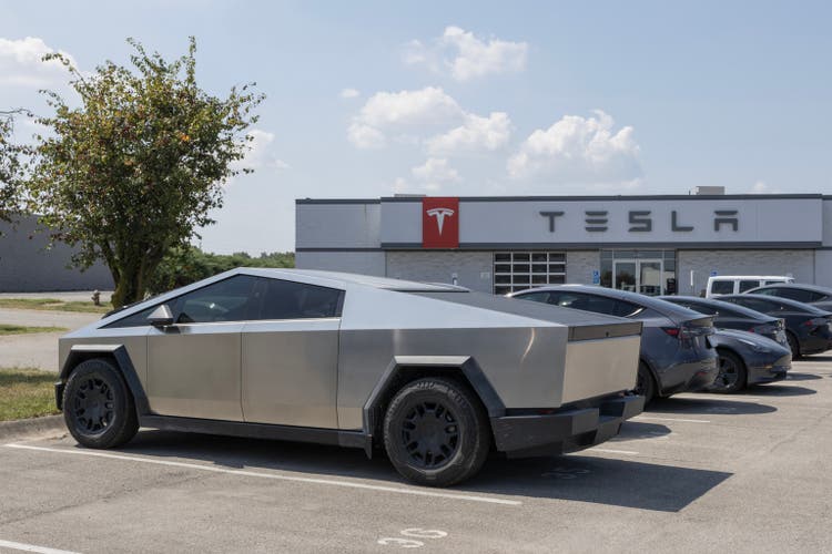Tesla's fastest cybertruck variant now costs $15,000 higher in the u.s.