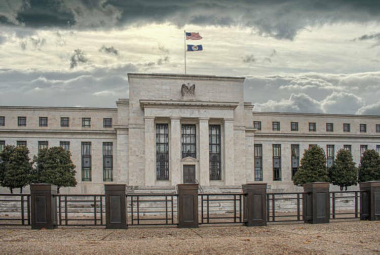 Bis chief underscores central bank independence as fed turmoil deepens