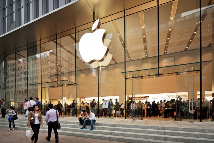 Apple’s siri delay is said to mask bigger ai ambitions behind the scenes