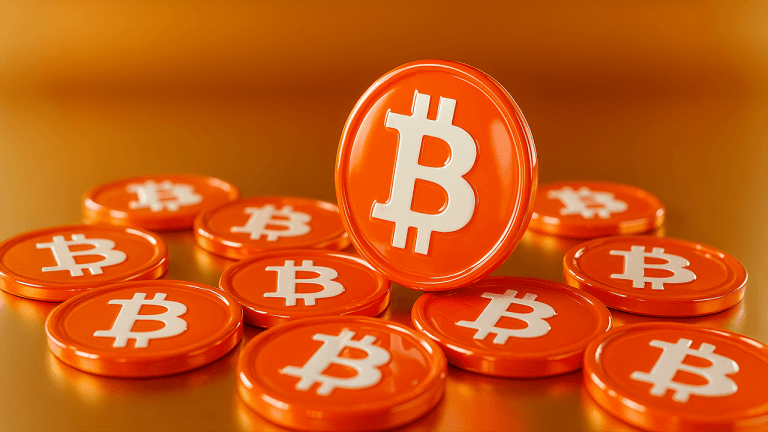 Bitcoin price watch: tight trading zone suggests volatility spike incoming