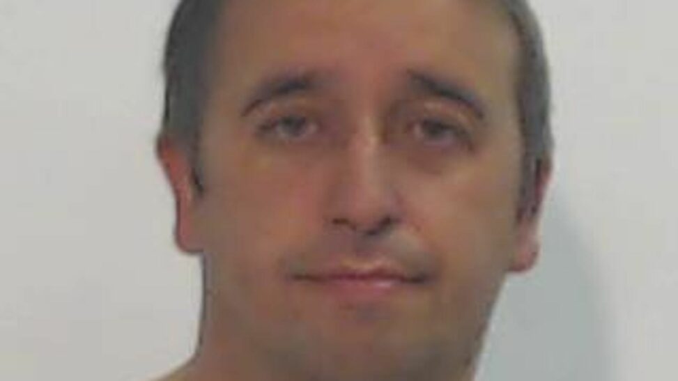 Councillor jailed for sexually abusing teenage girl