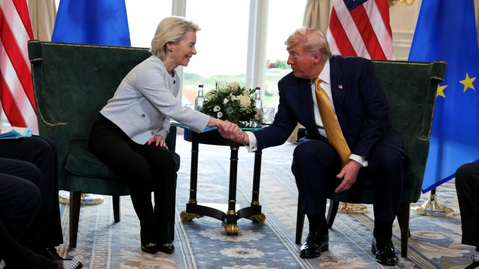 Why is zelenskyy bringing a posse of european leaders to the us for peace talks?