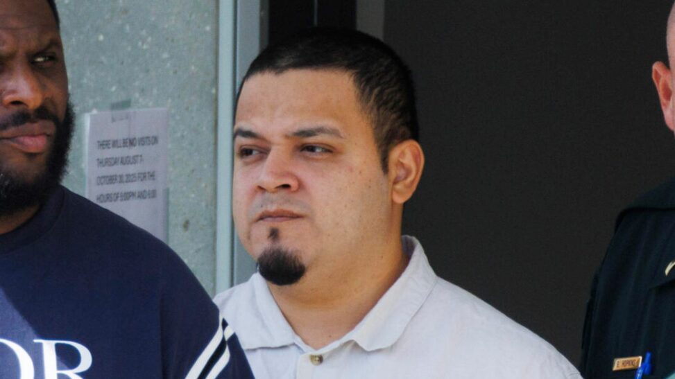 Man wrongly deported from us to el salvador released after months in federal custody