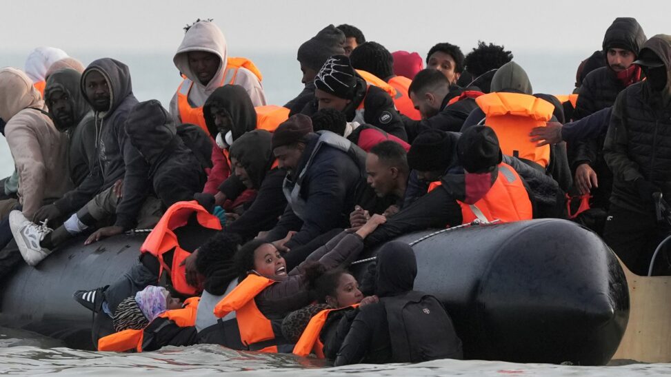 Is it time for gunboats to help stop the people smugglers?
