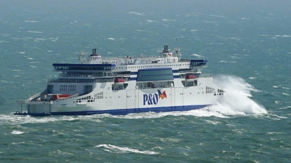 Controversial p&o ferries boss hebblethwaite to quit