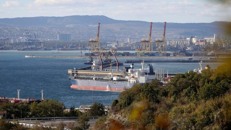India hints it will keep buying russian oil despite trump threats