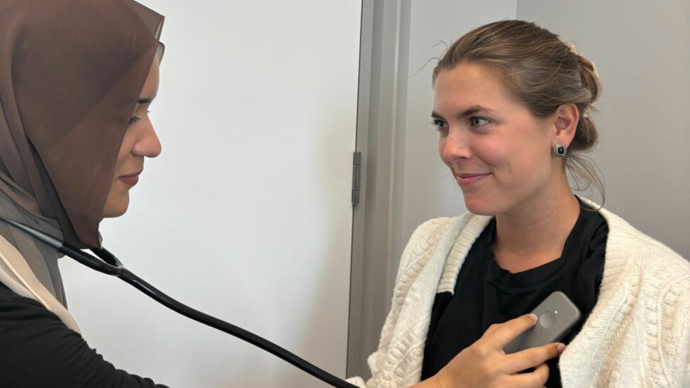 'game changing' ai stethoscopes could detect heart conditions in seconds