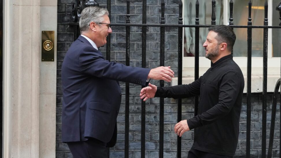 Sir keir starmer will be accompanying ukrainian president volodymyr zelenskyy to washington