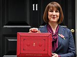 Traders take out £2bn bet against sterling in fresh blow to chancellor