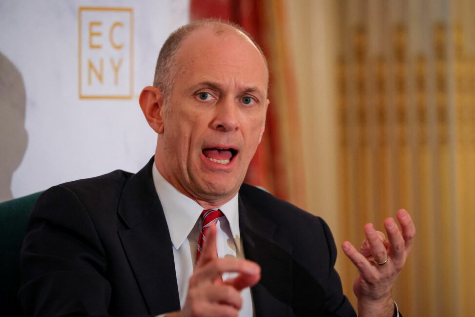 Chicago fed president goolsbee says officials have to be careful not to get too aggressive with rate cuts