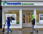 Uk lender offers 98% mortgage to first time buyers – but bars bank of mum and dad