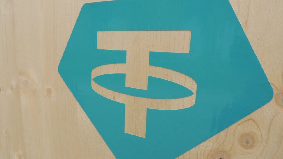 Tether ceo dismisses suggestions company sold bitcoin to buy gold
