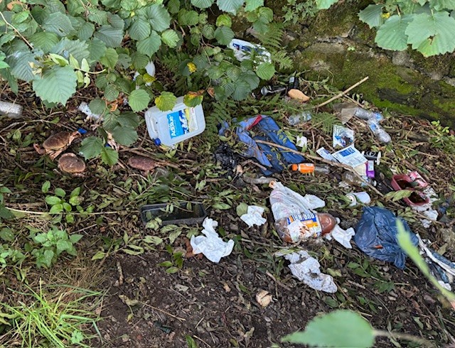 Clean up volunteers find disgusting mess in loch lomond lay bys