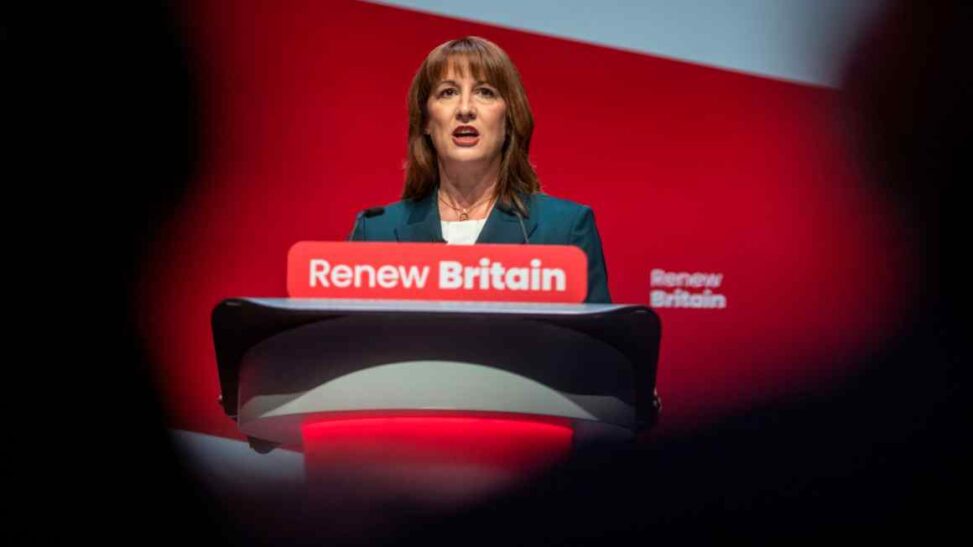 Reeves warns labour on fiscal rules ahead of expected tax rises