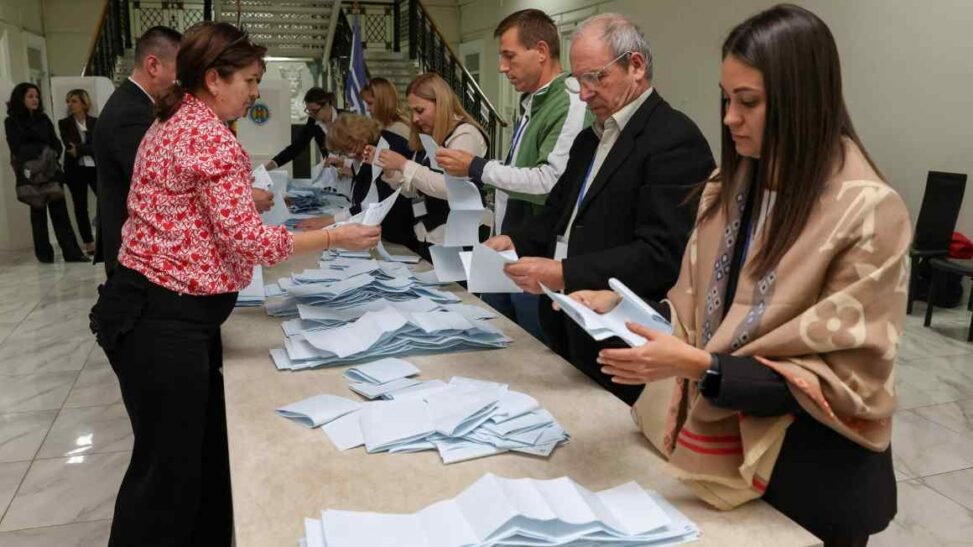 Pro eu party leads in moldova’s parliamentary election