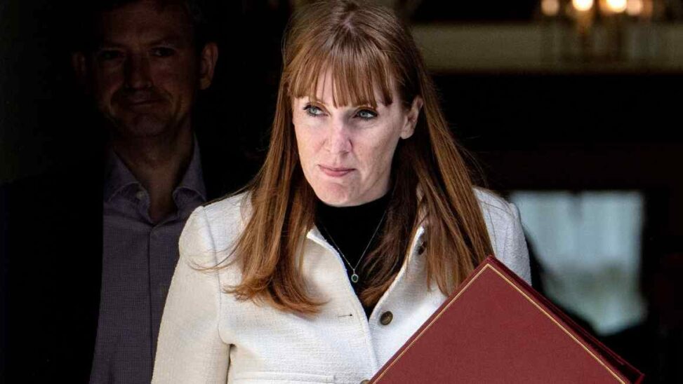 Angela rayner resigns from uk government over tax affairs scandal