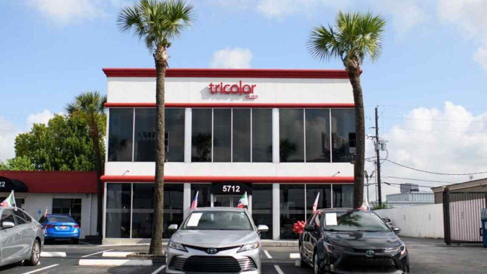 Car lender’s collapse hints at what’s under the hood in private credit
