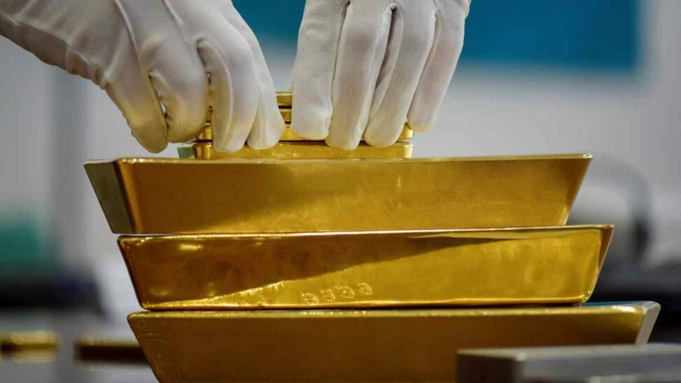 Gold hits $3,600 as us rate cut expectations rise