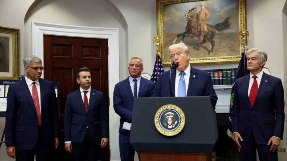 Lawyers cite trump autism warning in push to revive tylenol lawsuits
