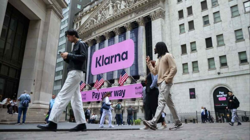 Us listings market bursts back to life with busiest week in 4 years