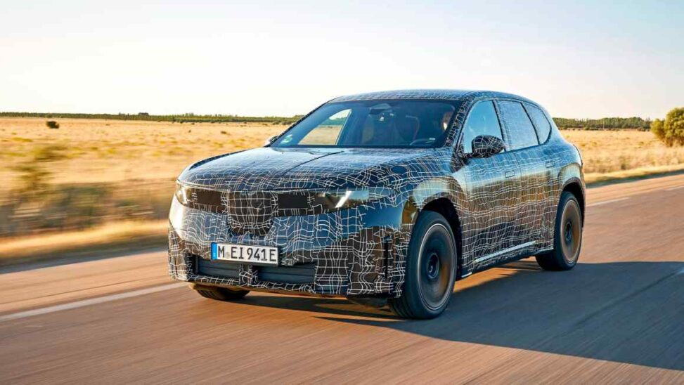 Bmw to unveil ‘superbrain’ evs in bid to challenge chinese rivals