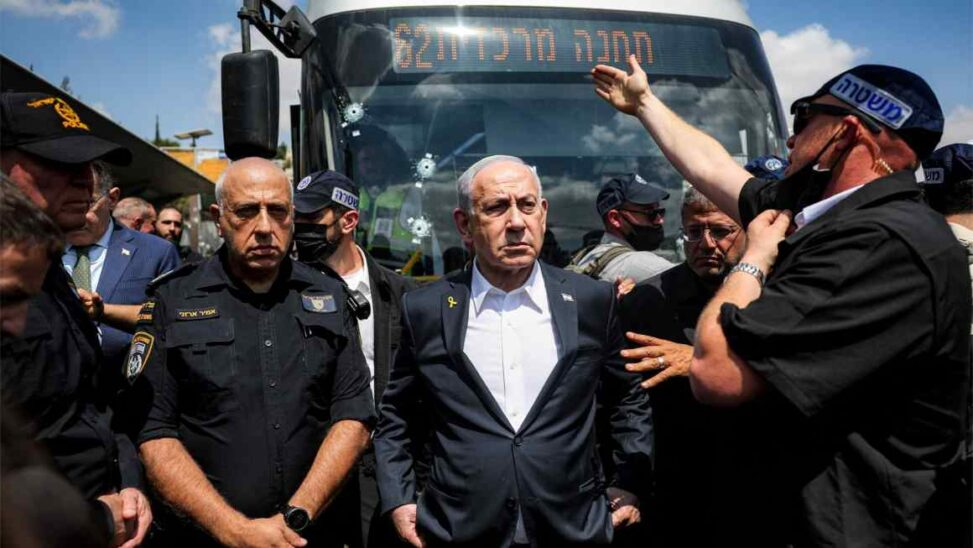 Five killed in jerusalem shooting