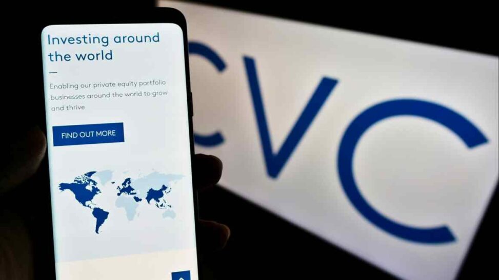Cvc targets 401k retirement market after trump opens pensions to private equity