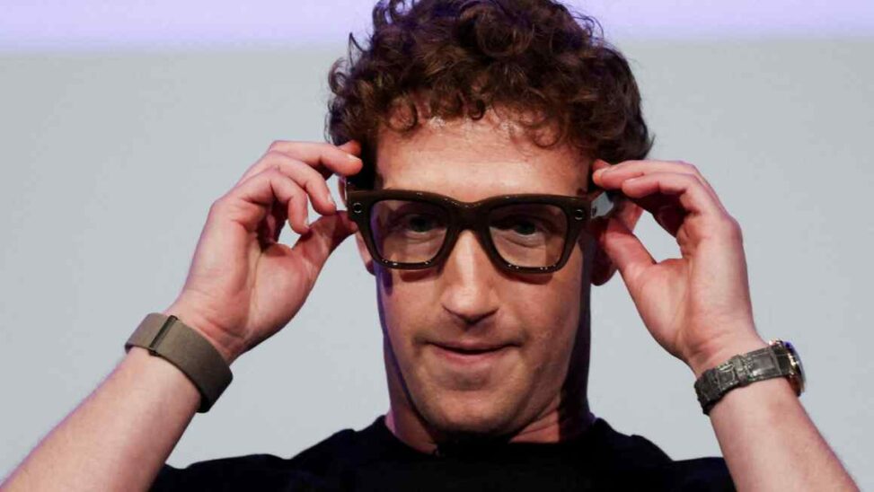 Mark zuckerberg promises new smart glasses will unlock ‘superintelligence’
