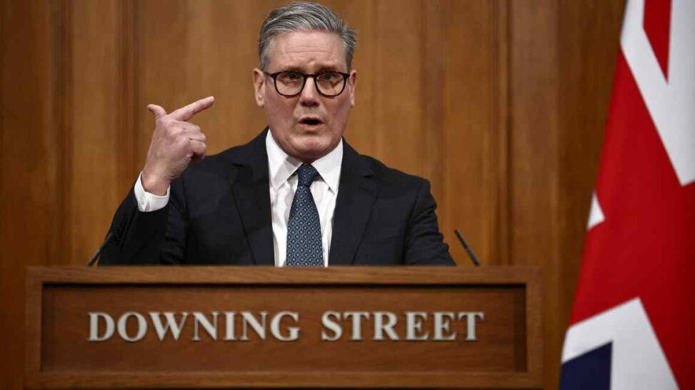 Starmer has until may to turn things around, say mps and unions