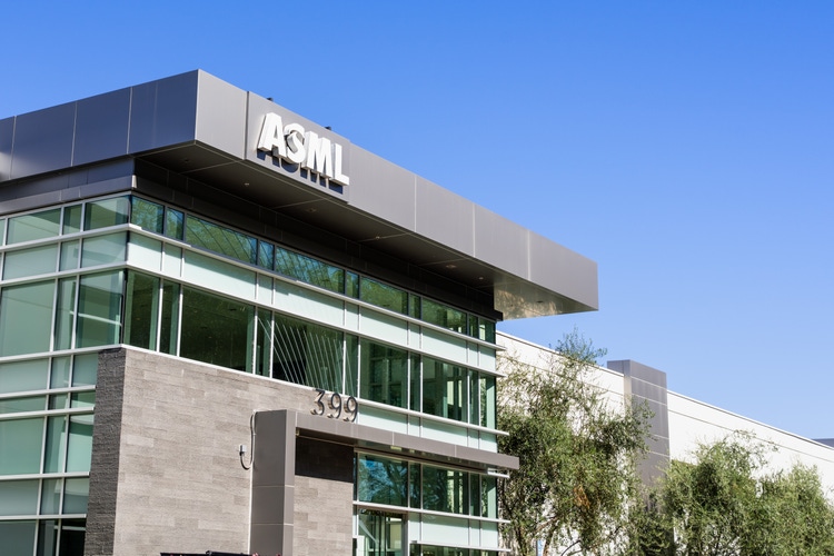 Asml to invest €1.3 billion in mistral ai, marking europe's largest ai deal report