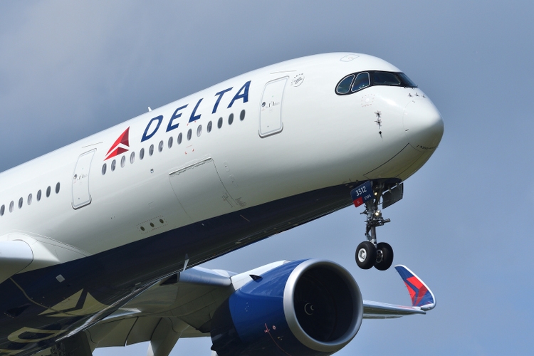 Delta air lines forecasts revenue growth between 2% and 4% for q3 filing