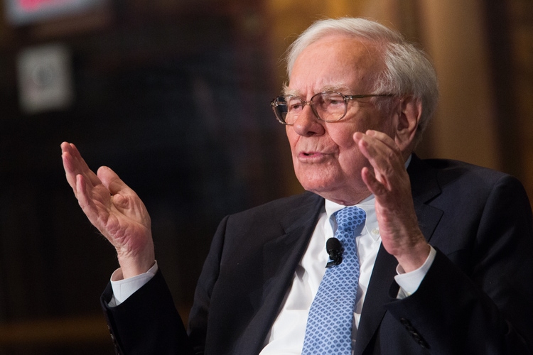 Berkshire hathaway nears $10b deal for occidental's petrochem unit wsj