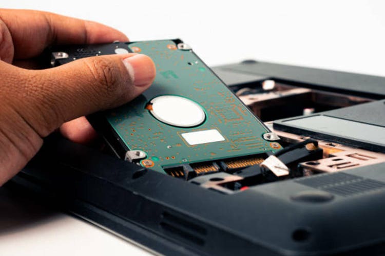 Storage and memory stocks lead s&p 500 as ai frenzy broadens