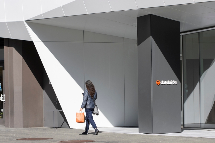 Databricks on track to see 50% rise in revenue, hit $4b: report