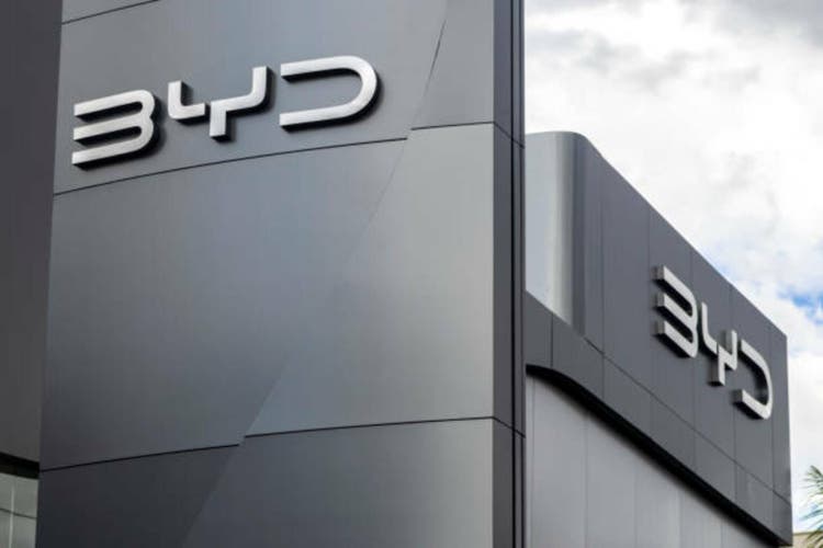 China’s byd trims 2025 vehicle sales target by 16% amid softening growth report