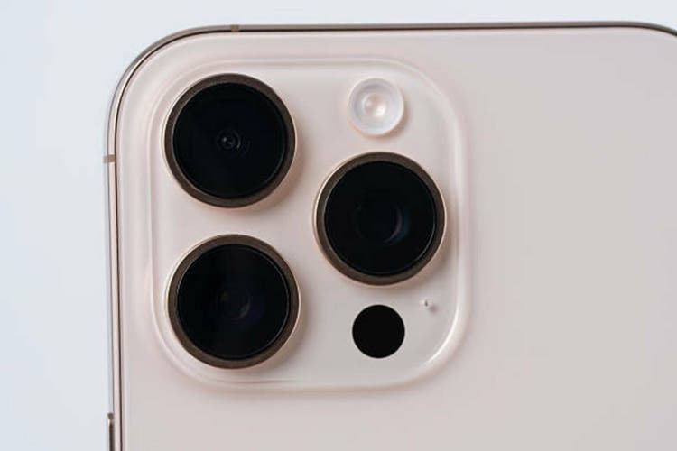 Iphone air is likely to be the star of apple's event: analysts