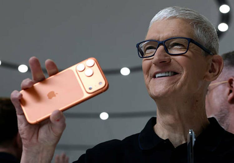 Apple's iphone air lays groundwork for next year's foldable: analysts