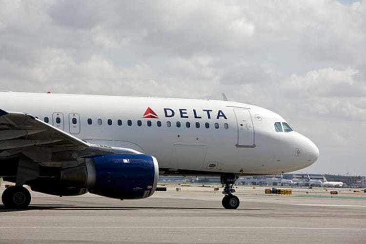 Delta said to replace engine units on a320 fleet to address toxic fume leaks