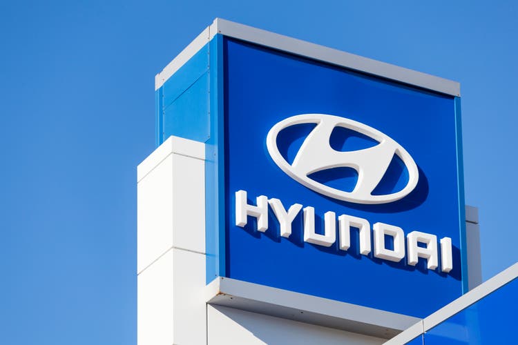 Market voices: job number revisions, hyundai ice raid, dod name change