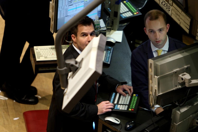 S&p, nasdaq, dow futures drift ahead of jolts numbers