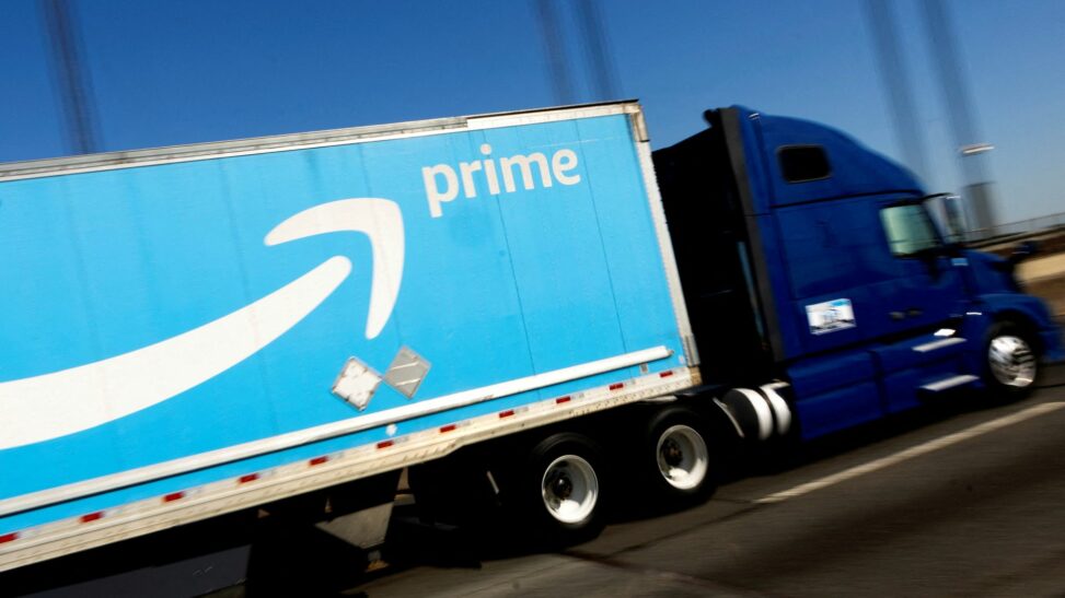 Amazon agrees $2.5bn settlement for allegedly duping customers into prime membership