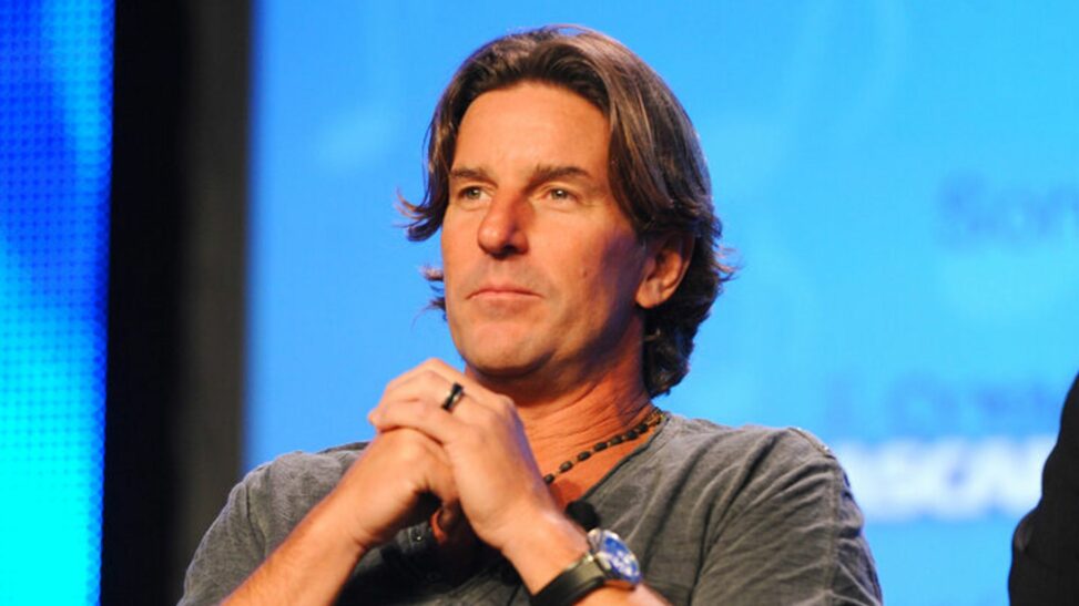 Grammy winning singer songwriter dies in small plane crash