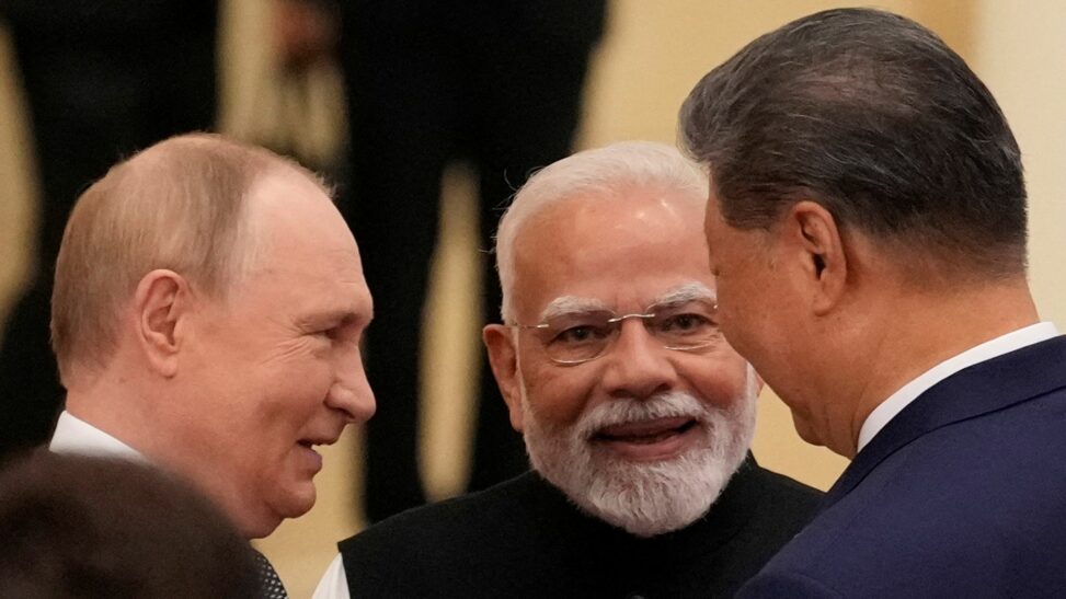 Chinese, russian and indian leaders seek to show unity and push for new world order