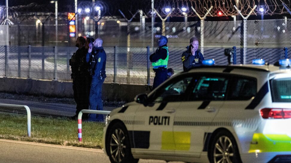 Flights resumed at copenhagen airport after drone sightings